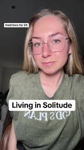 Heather Flint's Instagram, Twitter & Facebook