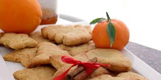 Biscuits De Noel Orange Miel Cannelle Maman Nougatine Biscuit De Noel Petits Sables De Noel Sables De Noel