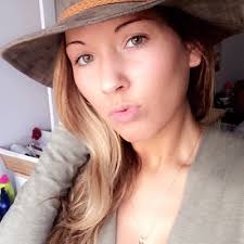 Marie Dombrowski (@Mlledombrowski)