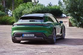The size of the wheels affects range (and. Porsche Taycan Cross Turismo The Electric All Rounder