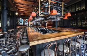 Tables Island Bar Nyc Restaurants Restaurant New York Bar Design Restaurant