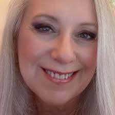 Suzanne Darling (lifewithsuzanne)