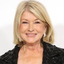 I Feel Like Halle Berry's Flippy 2025 Oscars Bob Is Smiling at Me — See  Photos