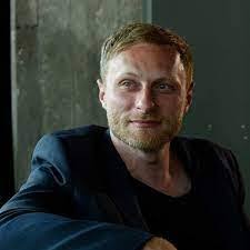 Michael Nast's Instagram, Twitter & Facebook