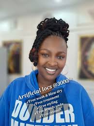 Back to School Glow-Up 🎒✨ Back to school means back to slay! Give yourself  (or your little one) the confidence boost they deserve with $120 Knotless  Braids