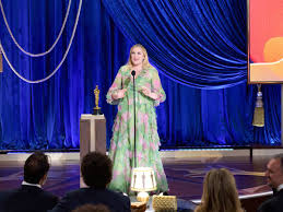 Emerald fennell really impressed me during the awards season, she was so funny and she seemed to be having a good time on zoom for all of the awards shows. L4gu4zakqjy8um