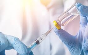 0,5 ml, 1 ou 2 doses à un mois d'intervalle en primovaccination, 1 dose en rappel annuel; Vaxigrip A New Flu Vaccine Is Given To Babies