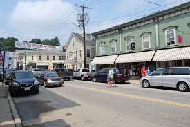 Connecticut (/kəˈnɛtɪkət/ (listen)) is a state in the new england region of the united states. Mystic Connecticut Wikipedia