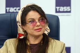 Аарон Кастл (Aaron Castle): биография, фото, фильмография