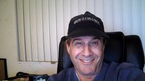 TONIGHT at 9pm PST gonna be #LIVE