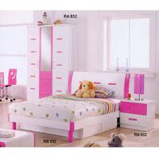 Set (queen bed, nightstand, and dresser), created for macy's. Childrens Bedroom Furniture Youth Bedroom Set In Pink And White R932 Ds Nationalfurnishing Com