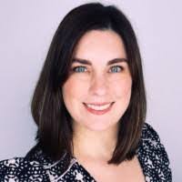 Laura Markowski's Instagram, Twitter & Facebook