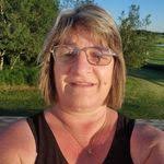 Sharon Reum's Instagram, Twitter & Facebook