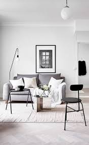 20 Brilliant Living Room Design Ideas For Small Spaces Minimalist Living Room Decor Modern Minimalist Living Room Living Room Scandinavian
