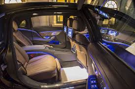 2018 Mercedes Maybach S650 Sedan Gets Amg S Big Torquey Twelve Carscoops Mercedes Maybach Mercedes Maybach S600 Maybach