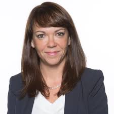 Plusieurs voix s'élèvent pour suspendre la démarche