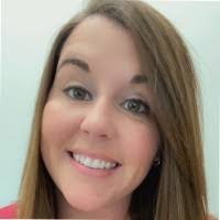 Heather Leek's Instagram, Twitter & Facebook