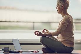 The stomach is a muscular sac located in the upper middle of your abdomen, just below your ribs. 10 Ways To Help Control Nausea During Chemotherapy Edward Elmhurst Health