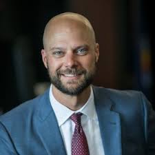 Experienced criminal attorneys can compile a sentence program for you in such a manner that it can save you from any future charges. Kansas Criminal Lawyers Compare Top Criminal Attorneys In Kansas Justia