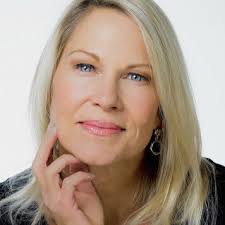 In Our Right Minds: On the Sacred Feminine, the Right Brain and Restoring  Humanity's Natural Balance