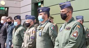 El 23 de abril, se llevó a cabo una ceremonia en el regimiento de granaderos a caballo en la que la señora ana maría sara maldonado donó una obra. 2s Hfrqx52oegm