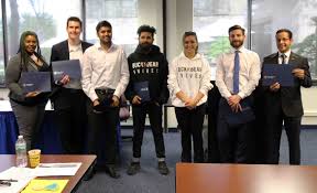 Inaugural Student Pitch Day attracts diverse entrepreneurial participants