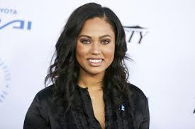 Steph curry loves the thrill of victory. Ayesha Curry Stephen Curry S Wife Sued For 10 Million Washington Times