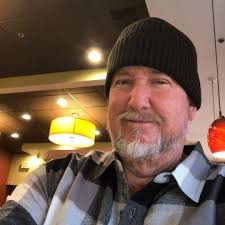 Storage Wars' Star Darrell Sheets Was Cyberbullied Before Death at 67,  Costar Rene Nezhoda Claims