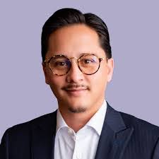 Keith Pickard's Instagram, Twitter & Facebook