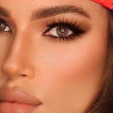 Profile for Make-Up Mindy