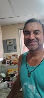 Almuerzo en familia con olla mágica