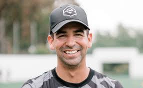 Tommy Dodd's Instagram, Twitter & Facebook