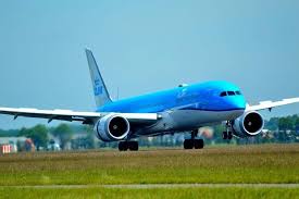 Polaris, economy plus and economy seating is available. Klm Boeing 787 900 Dreamliner Ph Bhc Boeing 777 Boeing 787 Aviation Airplane