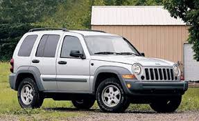 The jeep wrangler is a car that bills itself on its fearless character. 2005 Jeep Liberty Pictures Prices And Reviews Driverbase
