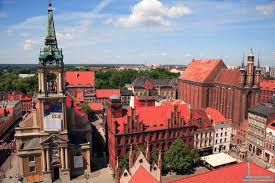 Metrohouse.pl to ponad 30000 ofert nieruchomości. Erasmus Experience In Torun Poland By Luca Erasmus Experience Torun