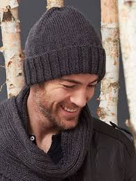 Men S Basic Hat Free Pattern By Yarnspiration Mens Hat Knitting Pattern Knit Hat For Men Hat Knitting Patterns