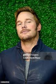 413 Kevin Mazur Celebrity Portrait Studio Stock Photos, High-Res Pictures,  and Images