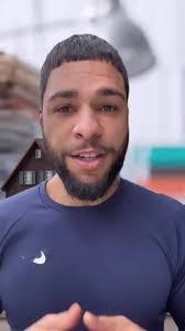 Andre Berry's Instagram, Twitter & Facebook