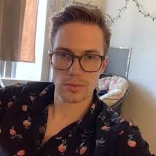 Colin Sonne Liddle (@colinsays) • Threads, Say more