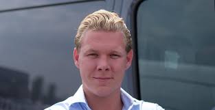 Dat laat de rijksvoorlichtingsdienst vandaag weten. About Bas Vans