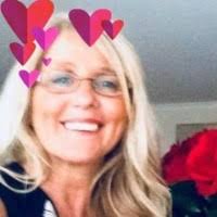 30+ perfiles de «Veronica Malone»