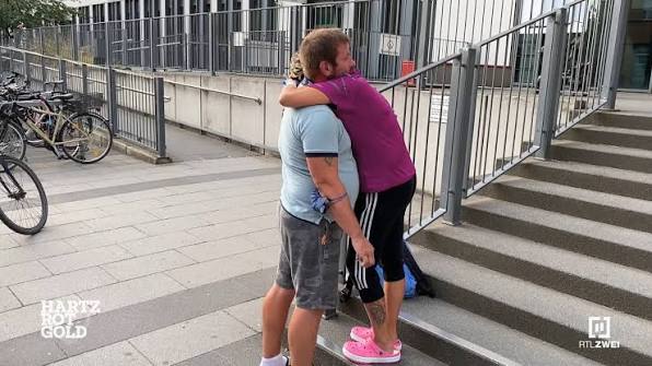 Es ist soweit! Heidi und Marcel erwarten ihr drittes gemeinsames Kind. 👶🥳  Ihre beiden Töchter befinden sich jedoch bereits in der Obhut des  Jugendamts und wachsen bei einer Pflegefamilie auf | RTLZWEI