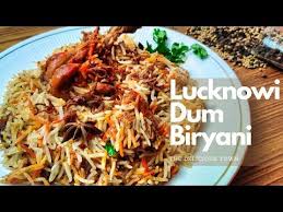 Lucknowi Biryani Zaykedar Lucknowi Biryani Recipe In 4 Simple Steps Chicken Biryani Hindi Youtube Biryani Recipe Biryani Dum Biryani