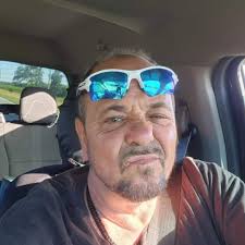 Does anyone remember the water slide beside the old sportsworld?