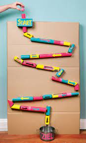 Weitere ideen zu basteln, toilettenrolle basteln schloss basteln aus toilette … | recyclingideens. Anleitung Murmelbahn Aus Papprollen Geolino