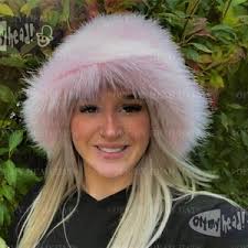 Curly Frills Mint Green Faux Fur Bucket Hat-festival Hat-floppy Hat-fur  Hat-fake Fur Hat-rave Hat-mint Fur Hat-sage Green Fur-y2k Vegan Hat