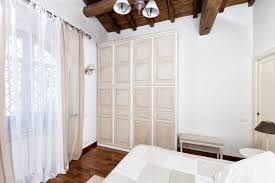 Armadio shabby chic 2 ante bianco 107x55x197cm. Armadio Grande In Stile Shabby Chic