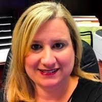 Lisa Veal's Instagram, Twitter & Facebook