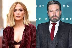 This time they're hanging at her place in the hamptons with her kids. Ben Affleck Jennifer Lopez Enjoy Date Night With Her Daughter Emme People Com