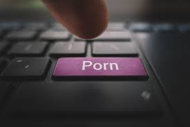 Детям показали порно в детской поликлинике | Радио 1